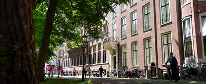 Lange Vijverberg 3